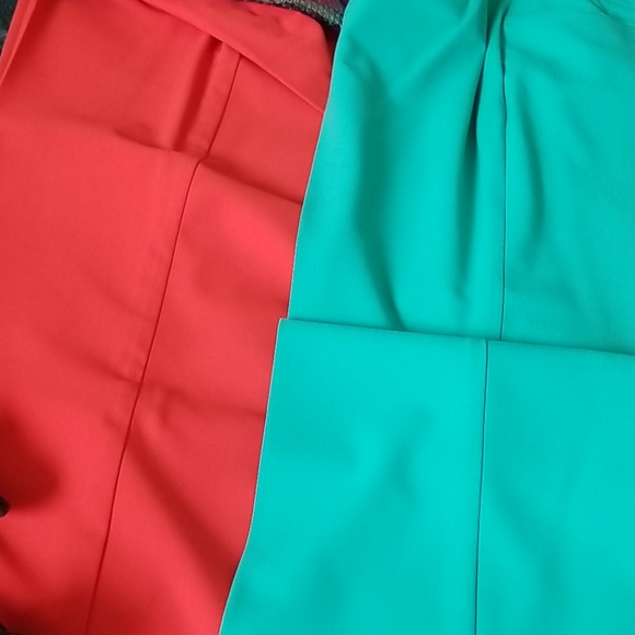 2  FOR 25 - Picture 2 of 4